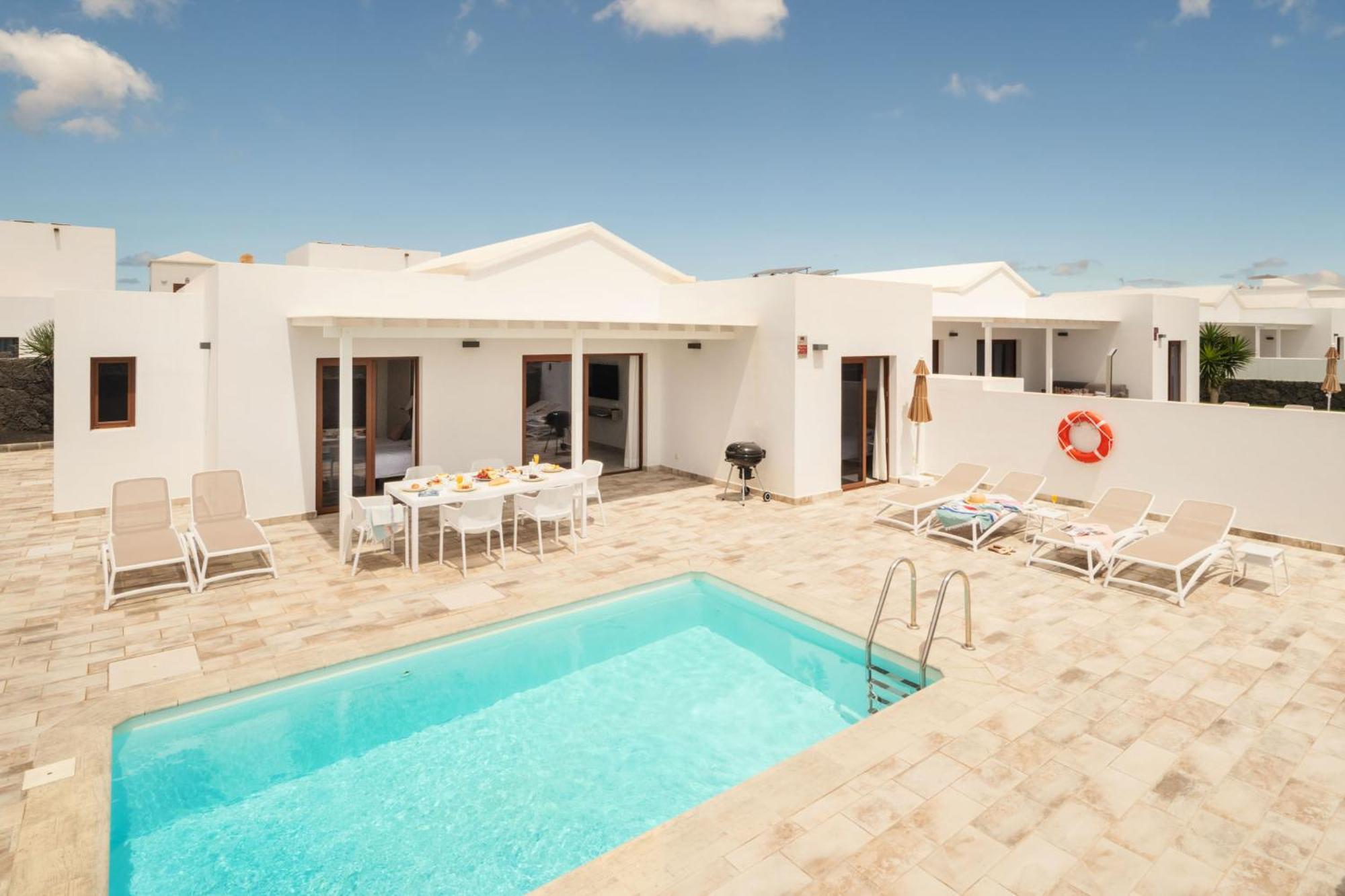 Domus Vulcani Ramagua Villa *